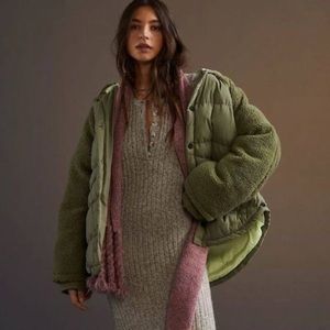 Anthropologie Like New Pilcro Swing Puffer Jacket in Moss, Size S